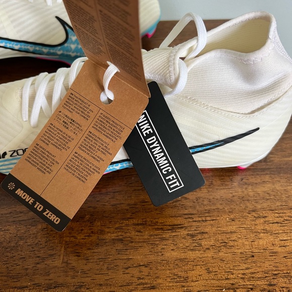 Nike Air Zoom Cleats - White with Blue and Pink - Picture 6 of 7